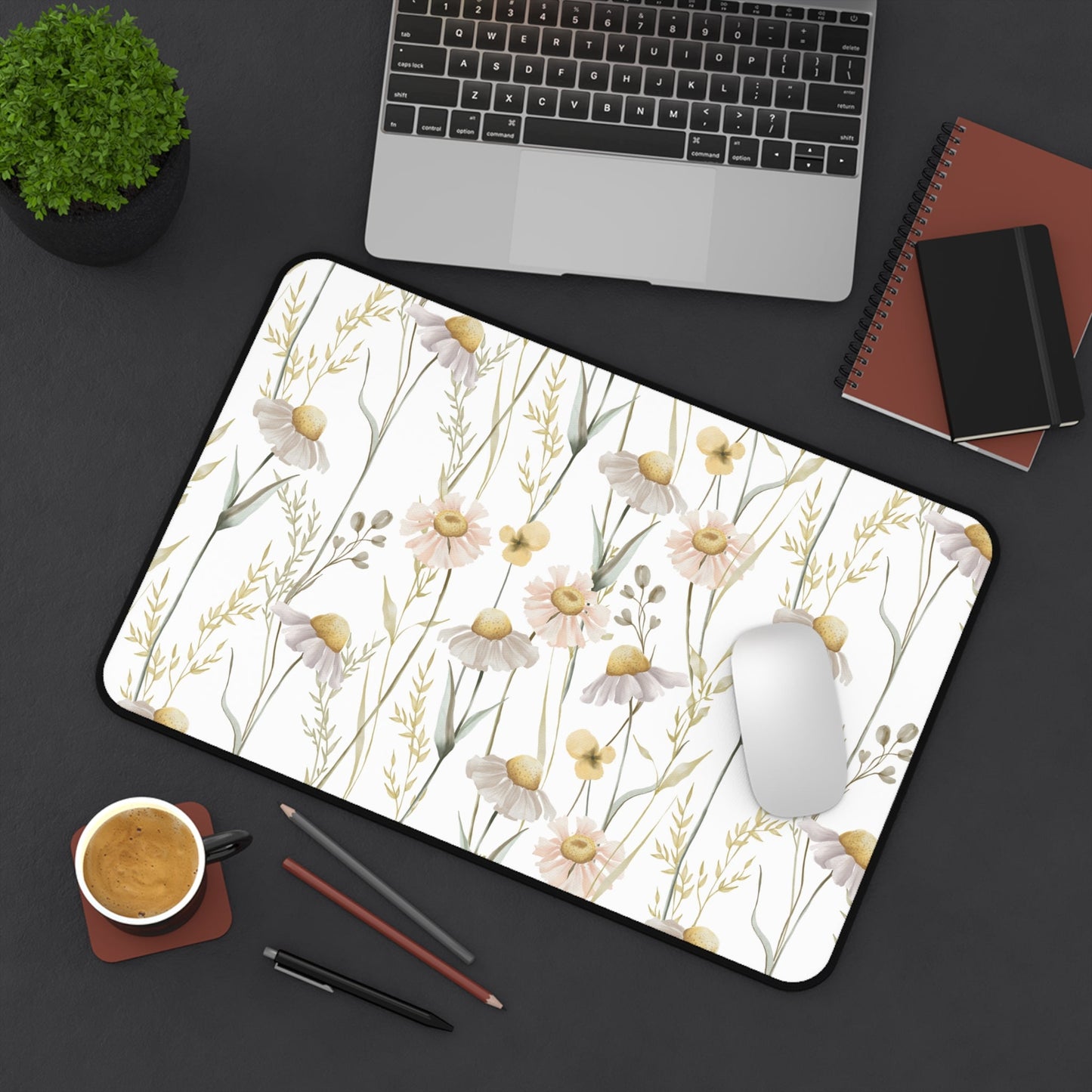 Daisy Floral Desk Mat - EternalAscension